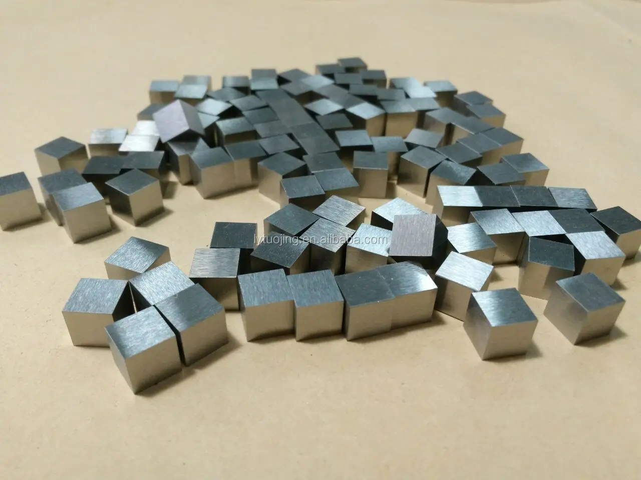 W1 polished 1 kg tungsten cube and small cubes