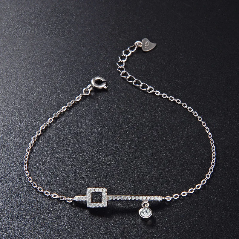 Shiny Key Styling 925 Sterling Silver Anniversary Bracelet for Woman YJ00601