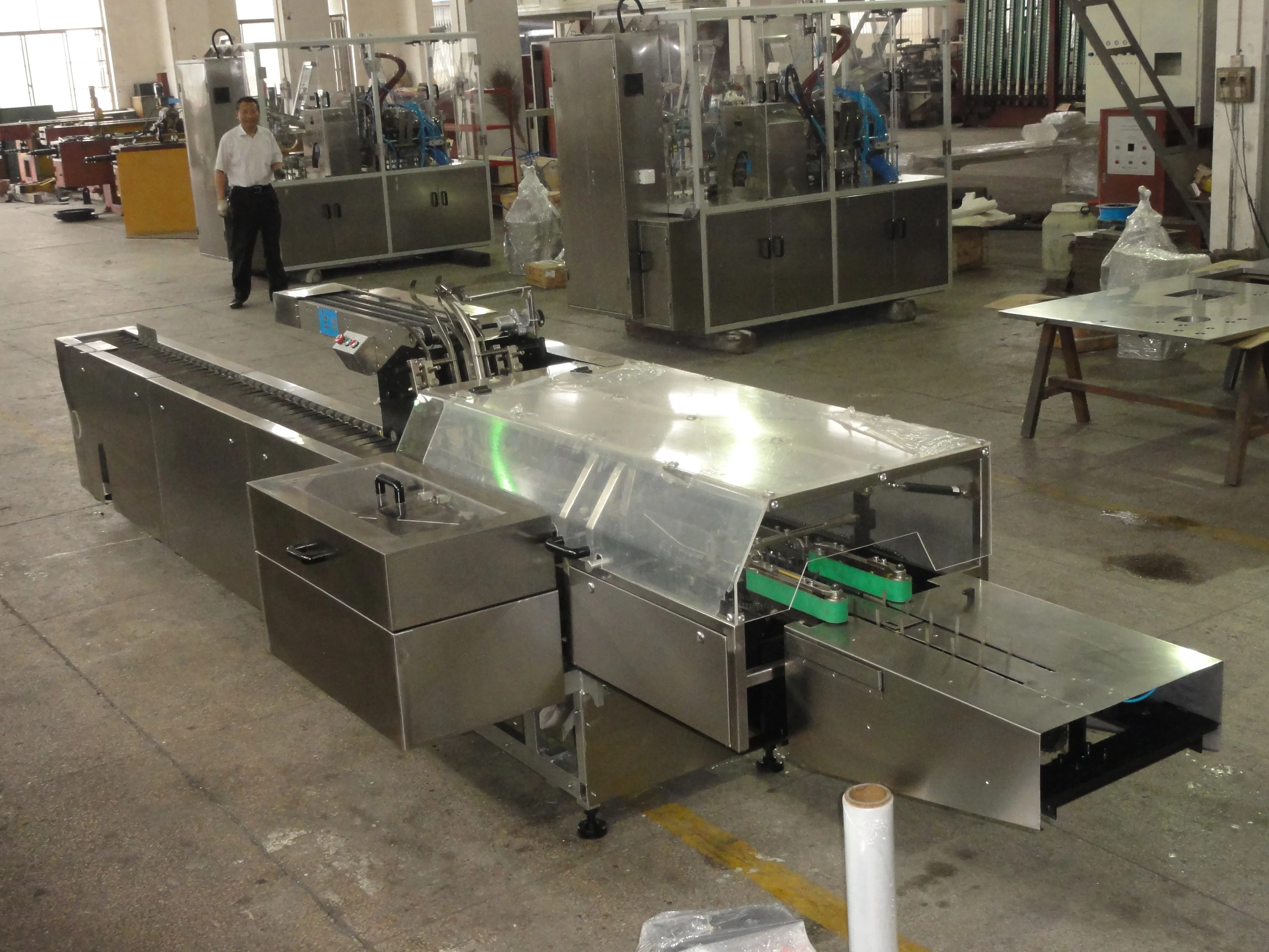 
AUTOMATIC BOX PACKING MACHINE FOR TOOTHPASTE IN TOOTHPASTE MAKING LINE 