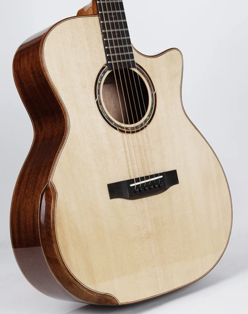 
41 acoustic guitar with sitka solid spruce top 