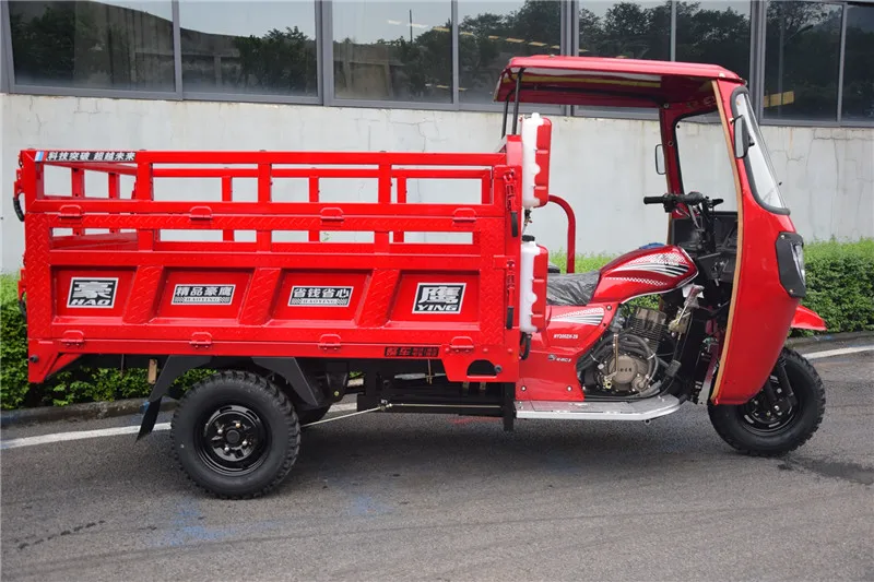 Driver cabin Cargo Truck three wheels motorcycles price in Chili, Colombia,Peru