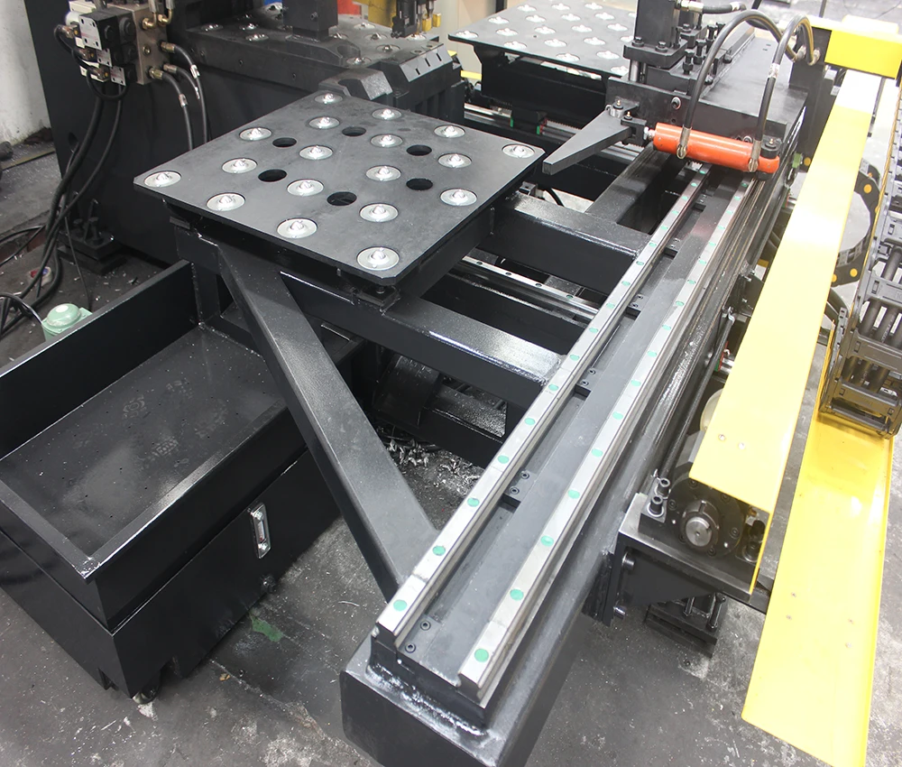Steel Plate CNC Hole Punching Machine