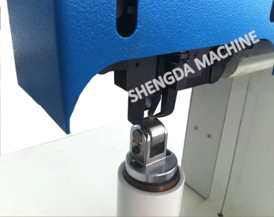 SD-2B609 hot melt seam rubbing and cementing machine for leather goods upper sofa bag