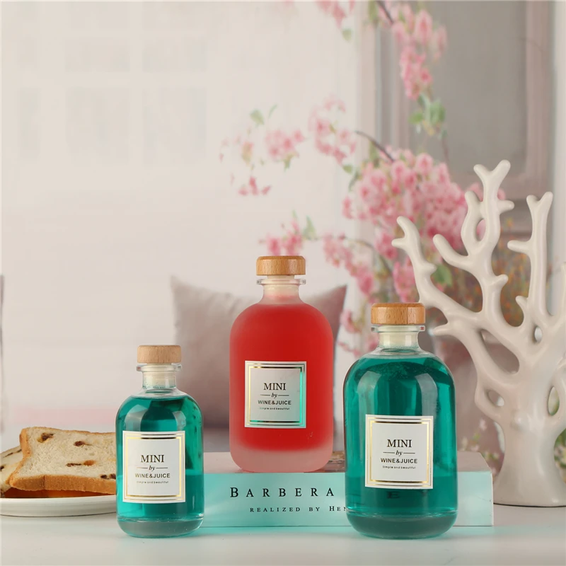 
Factory Hot Sales 500ml Round Clear Fruit Infuser Water Bottle With Straw E Juice Bottle 