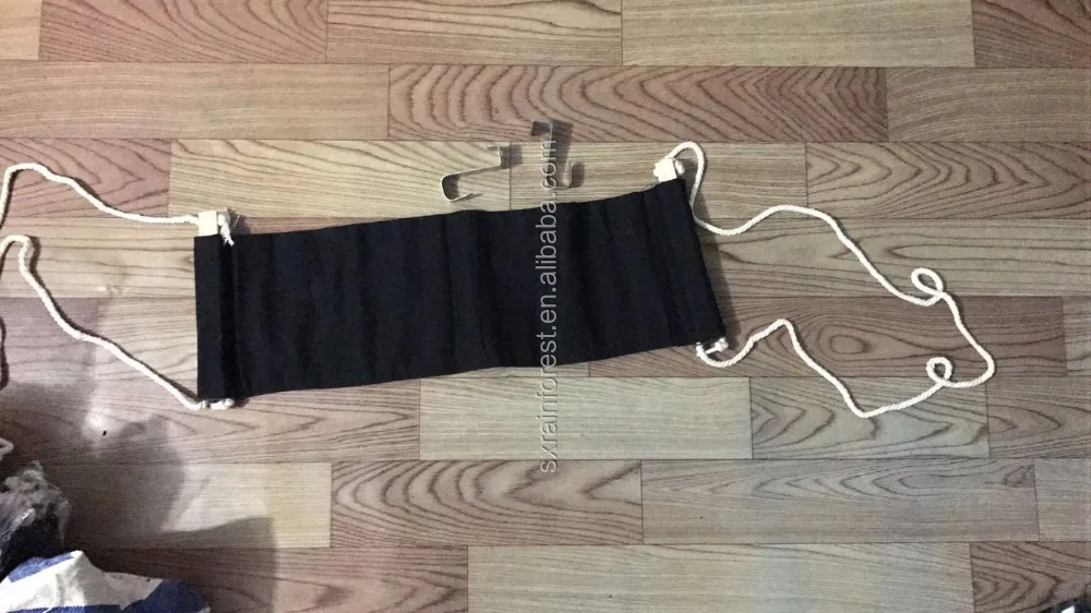 Portable Foot Hammock Under Desk Foot Rest | Adjustable Office Footrest mini desk and office hammock