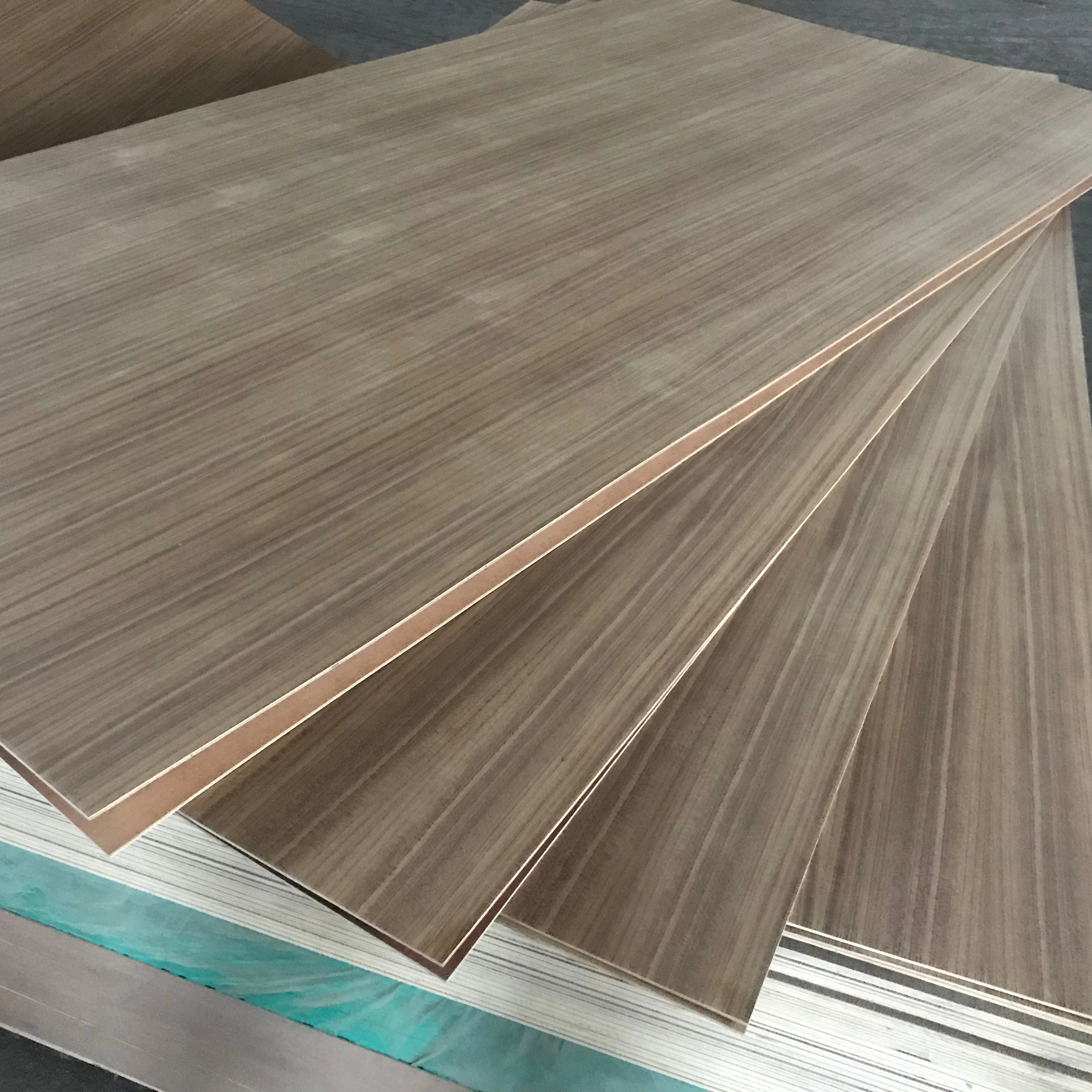 Natural Burma teak plywood for India Iraq market