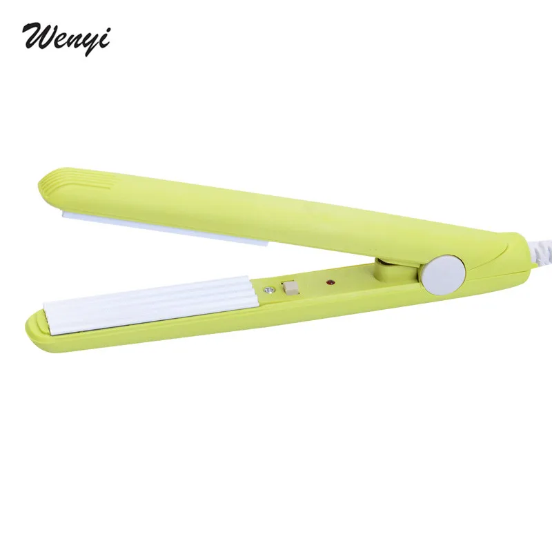 
Electronic Professional Hair Iron Hairstyling Mini Portable Ceramic Flat Iron Hair Straightener Irons Styling Tools 