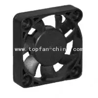 охлаждающий вентилятор 30x30x07mm