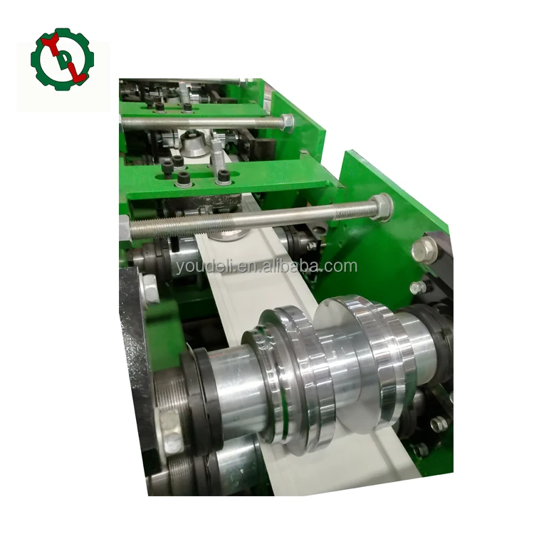 Low Price Roof Panel Panel Steel Rolling Mill Machinery Ceiling Board Making Machine