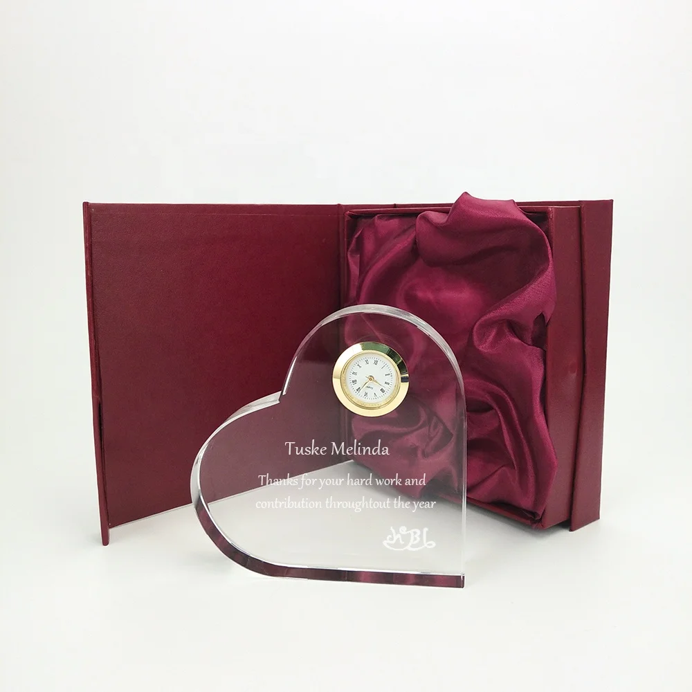 Heart Shape Crystal Glass Clock With Custom Logo Engraved For Wedding Souvenirs Gifts Guests