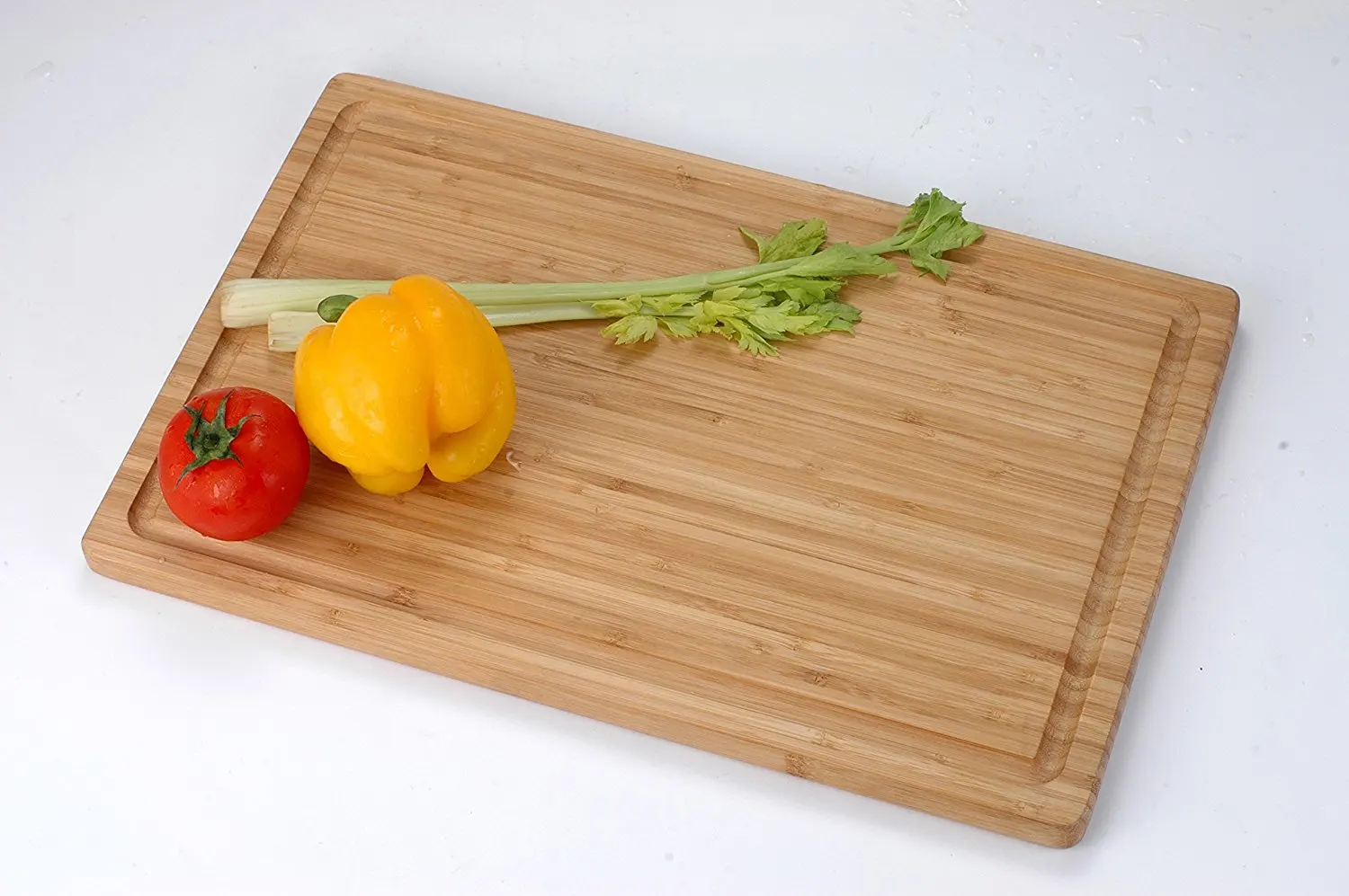 Bamboo kitchen chopping board
