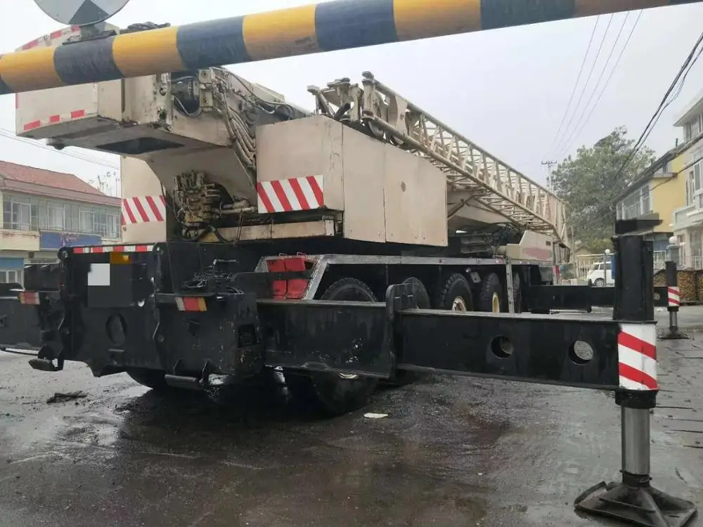 Хорошо Подержанный мобильный кран для грузовиков 160 тонн, Германия, оригинал для продажи