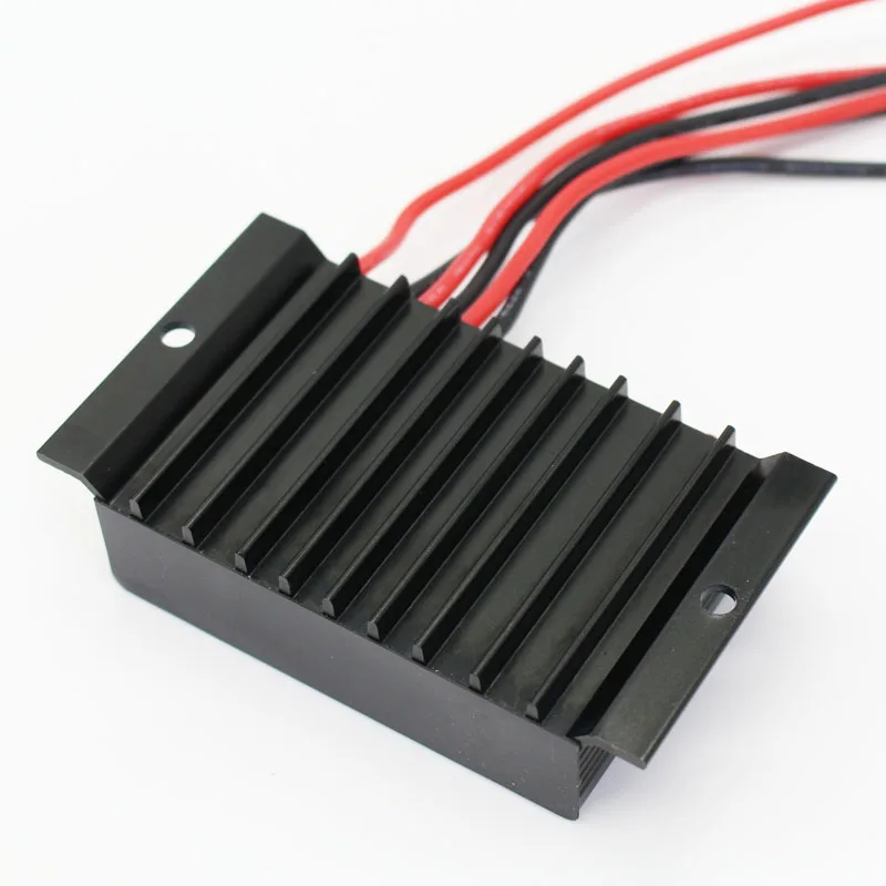 PWM 20A IP68 Waterproof Solar Charge Controller 12V 24V LED Display CE ROHS Solar Panel Charge Regulator