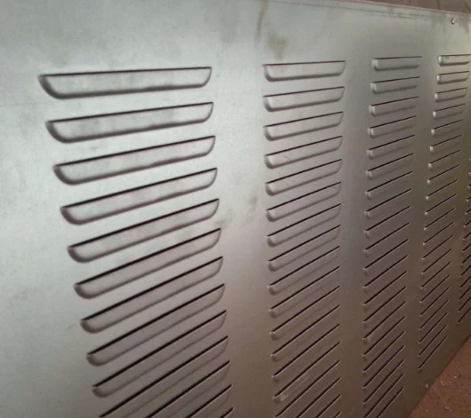 
Road Sound Barrier for Sound Absorbing Materials 