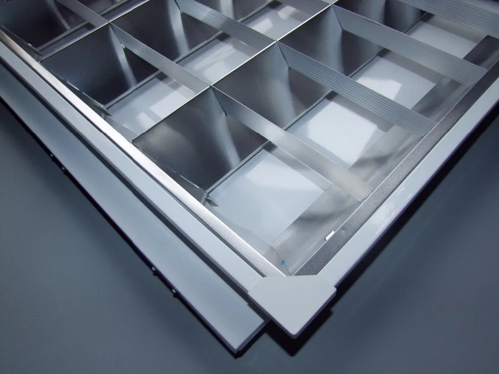 600*600 Competitive Price Superior Iron Housing Led Grille Lamp Fixture