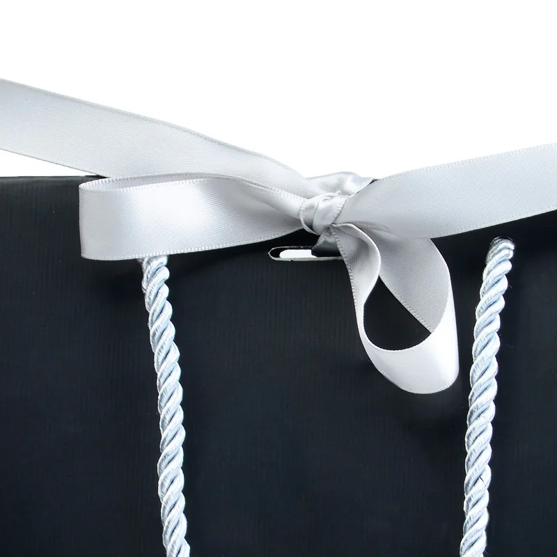 FANXI Factory Wholesale Custom Black Luxury Made In Coated Paper Material Paper Gift Bag