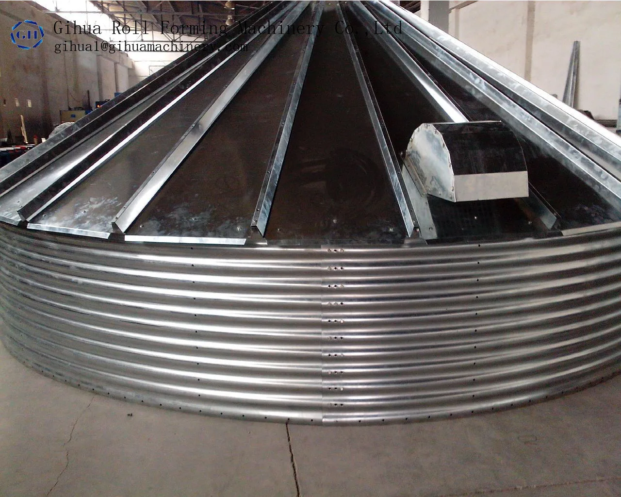 Spiral galvanized silo for corn storage machine forming folding steel