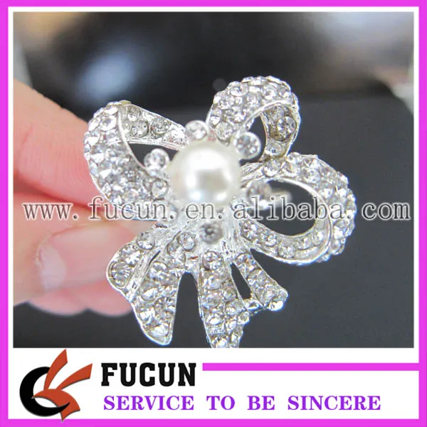 Оптовая продажа кольца для свадебных салфеток с цветами и стразами