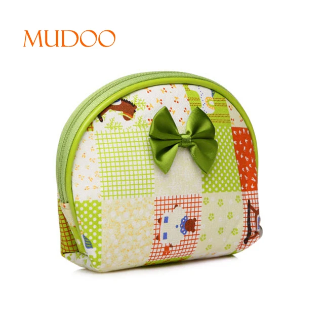 Lady green PU cosmetic bag with bow
