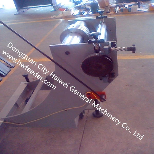 
Factory price metal sheet recoiler machine with tightening device (RMT-400 ) 