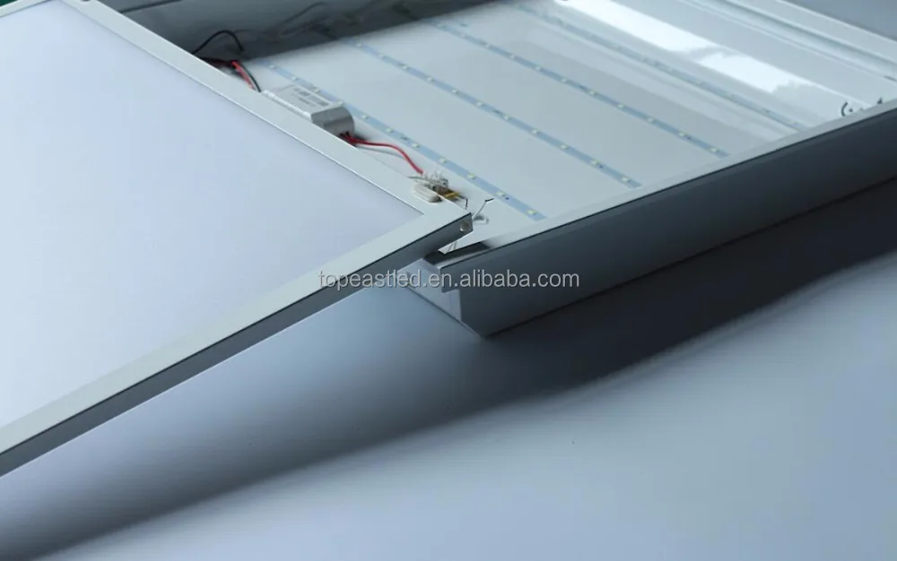 
Super bright 600*600 1200*600 T8 led tube panel light fixture led grille lamp approved by CE RoHS 