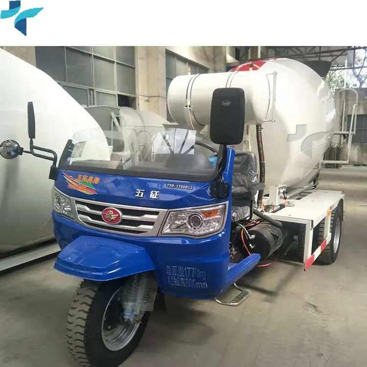Zhengzhou Diesel Engine Mobile Self Loading Concrete Mixer Tank 3M3