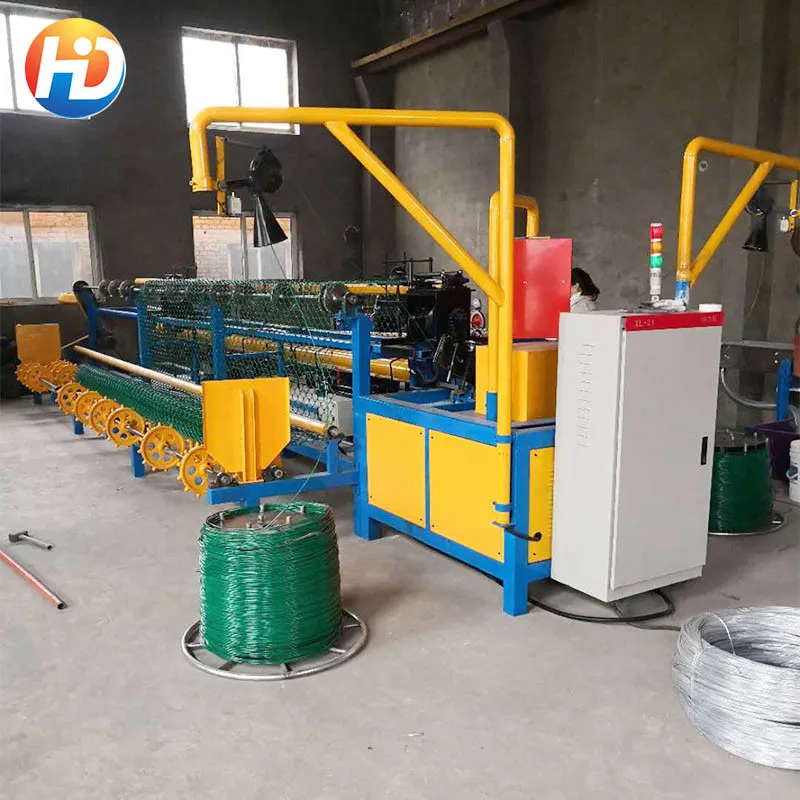 Automatic Diamond Wire Mesh Chain Link Fence Making Machine For Chain Link Wire Fence Net Weaving