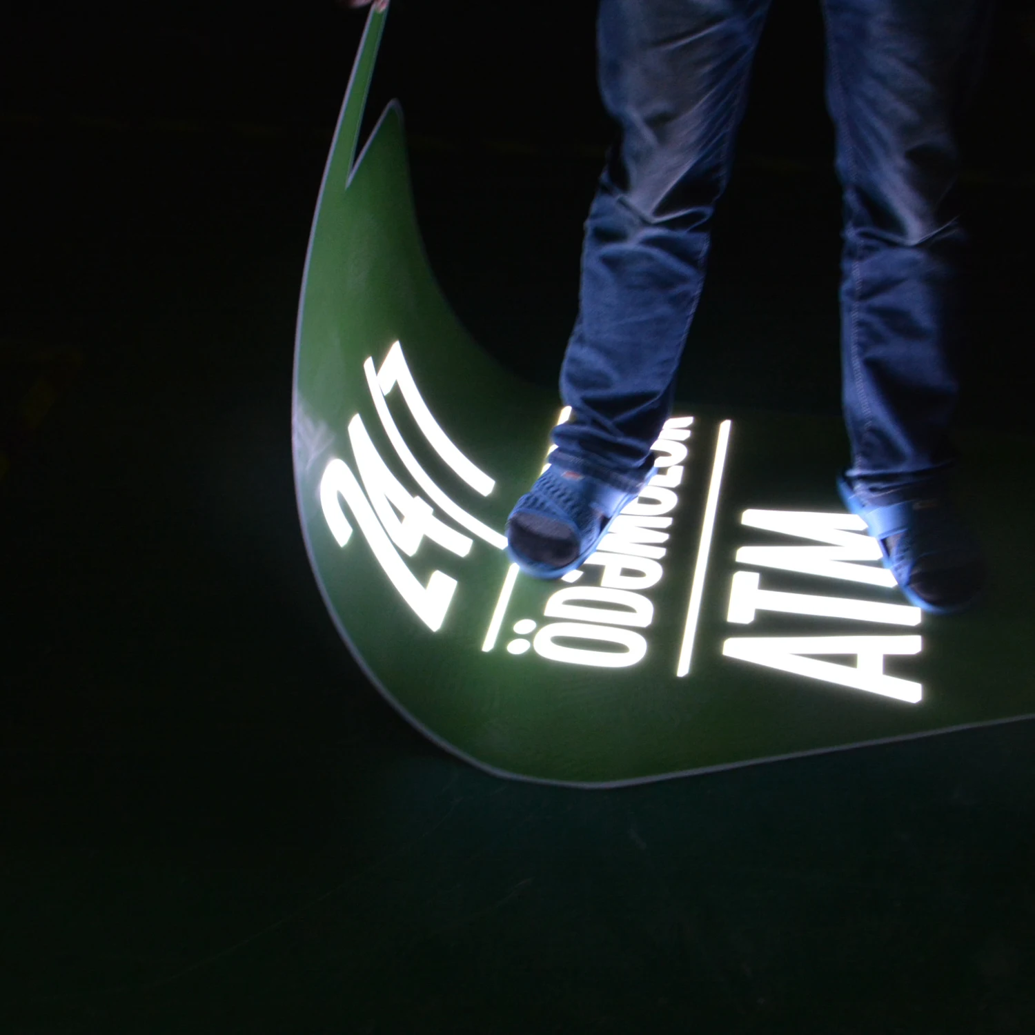 Рекламный рекламный Эль-дисплей для улицы размером на заказ, рекламный Эль-постер 12 месяцев 80-150 CD CE и Rohs Finegreen