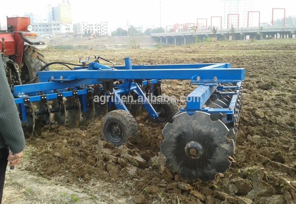 top quality farm tractor use high working efficiency heavy duty hydraulic operating offset disk harrow with wheels