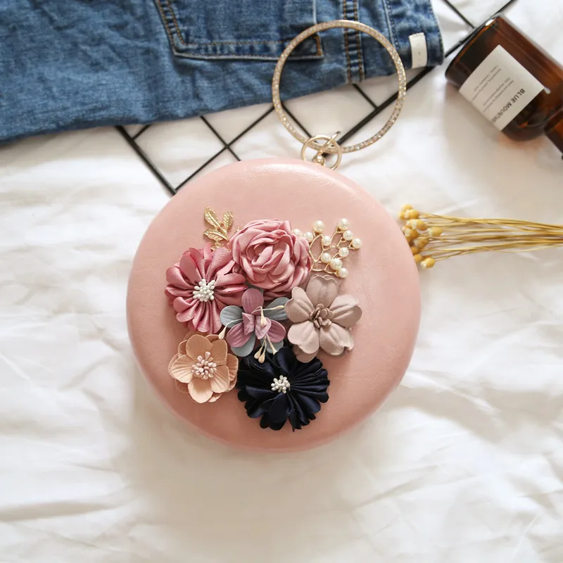 Flower Embroidery Handmade Beaded Chain Oblate Shape Women Cosmetic Handbag Round Rhinestone Clutch Bag Lady Evening Bag