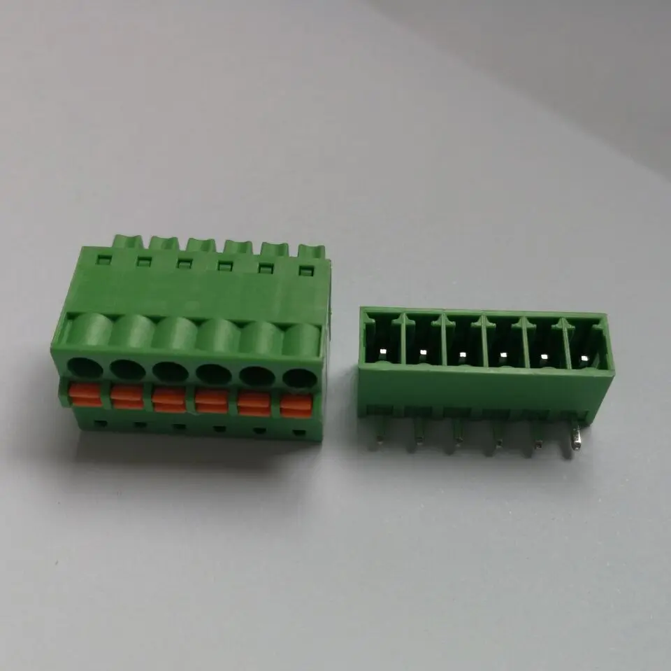 Terminal Contact wire to board terminal connector with screw holes