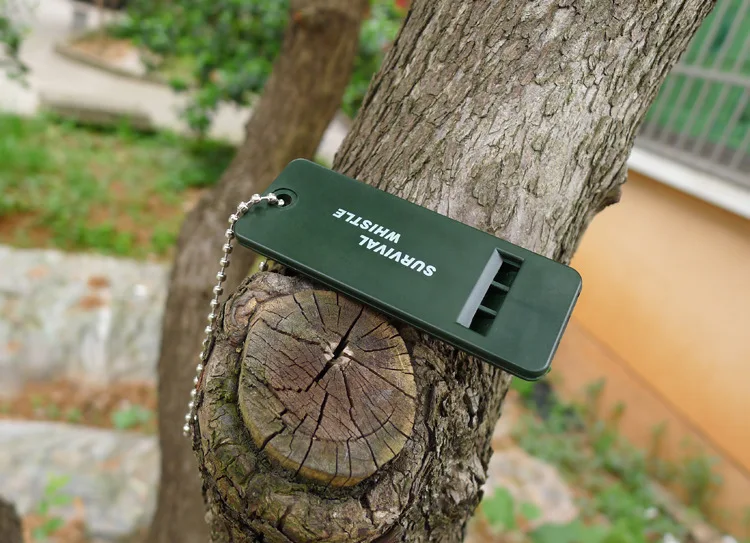 
NEW Army Green Portable Outdoor Survival Whistle 3 Holes Tactical Whistled High Quality Survival Whistle 