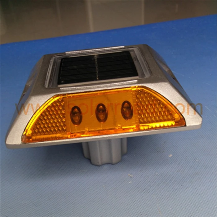 
Reflective Road Marker with Stem Solar Aluminum Cat Eyes Road Stud 
