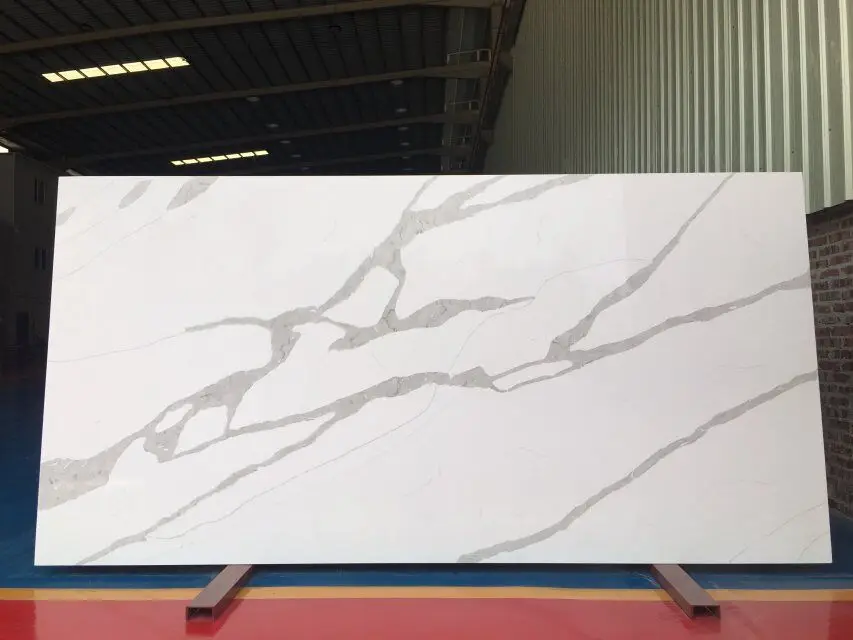 Italian White Calacatta Artificial Quartz Stone kitchen countertop