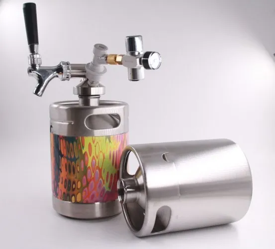 Высококачественная мини-бочка из нержавеющей стали объемом 64 унции с набором крана для кофе, пива и чая