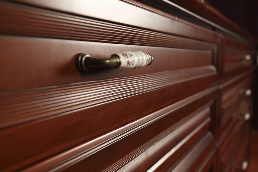 Welbom White Country Furniture Fitted Equipped Kitchen