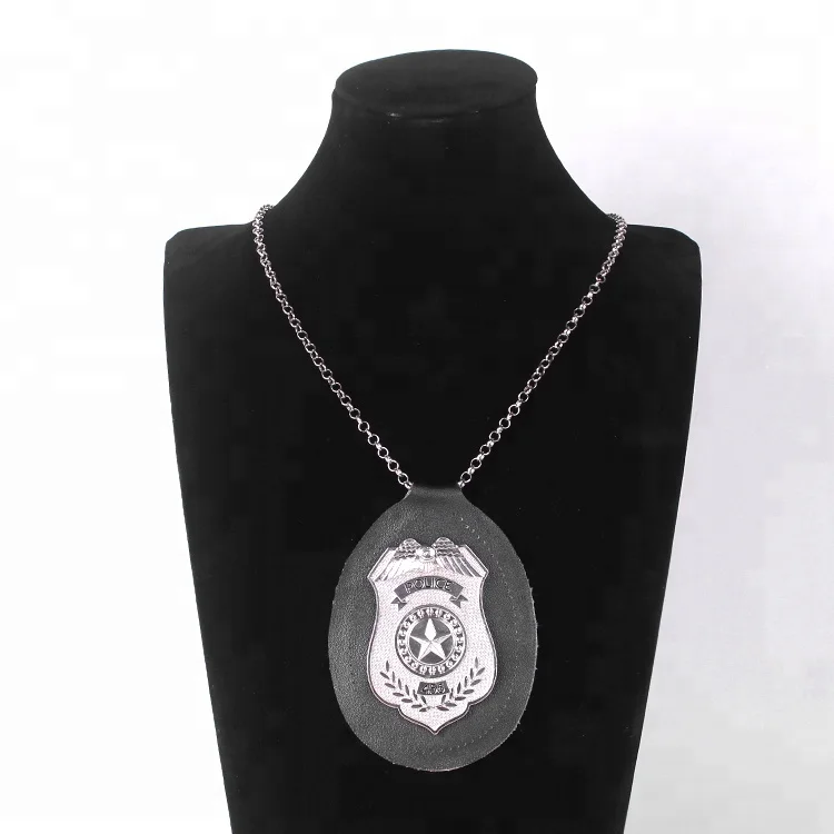 Hot Sale Leather Trinket Necklace with Letter Art Rope Hanging Brooch for Gift Wedding Engagement Parties Wholesale