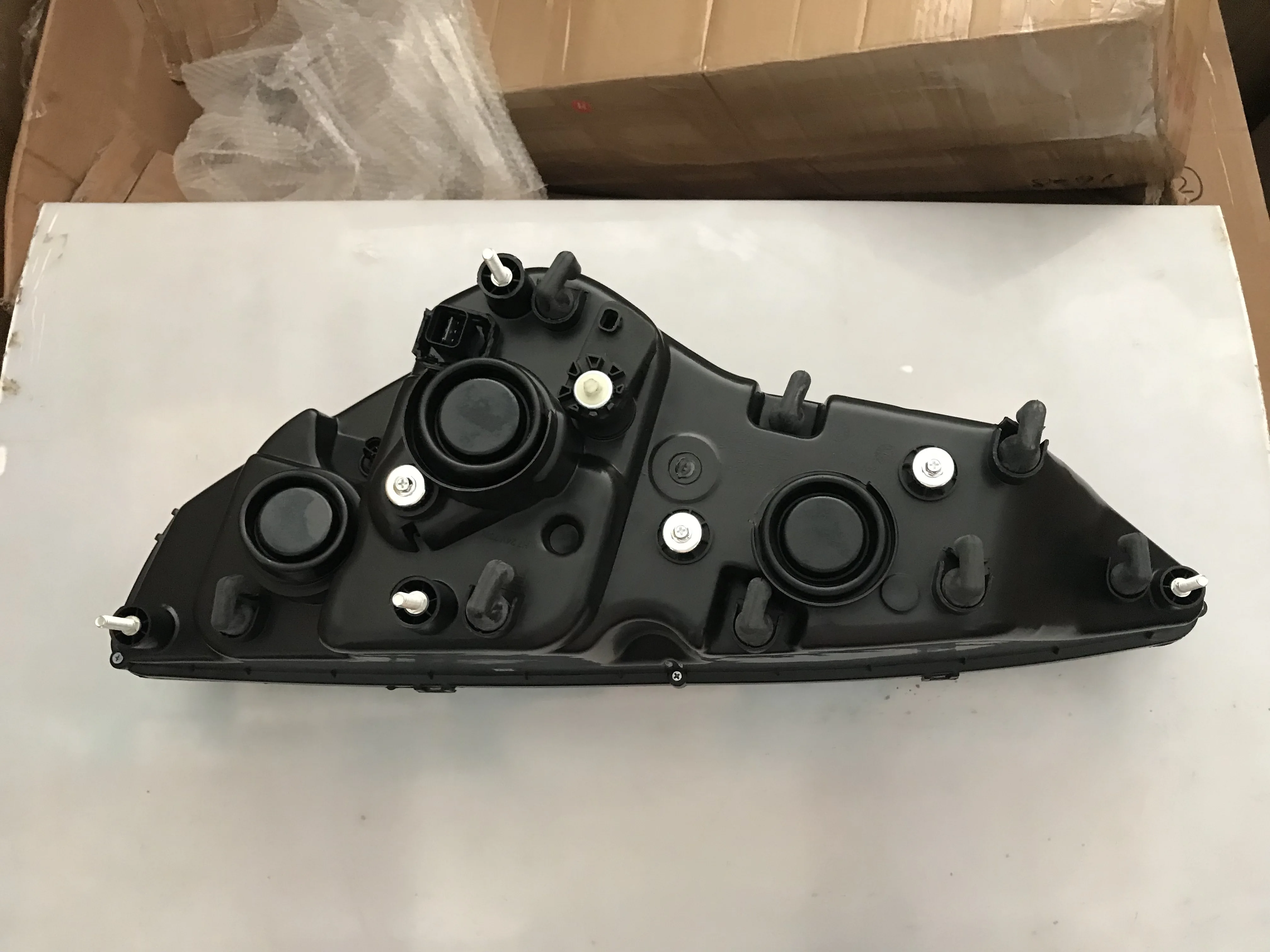 HC-B-1363 2020 Best Selling Coach parts bus front light led head lamp for BYD K9