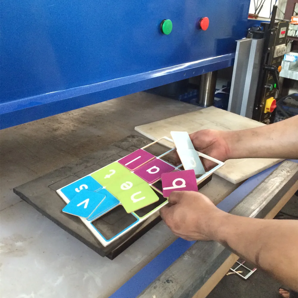 China factory vertical wood MDF plywood cutting machine