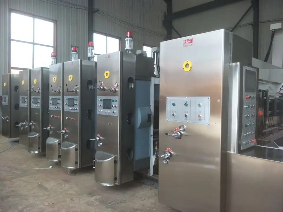 Машина для высечки картона флексографической печати