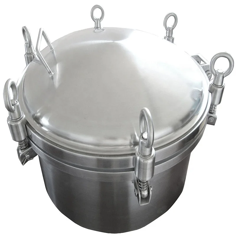 Stainless Steel Beer Brewing Equipment With Oval Inward Opening Manway With Bevel Edge