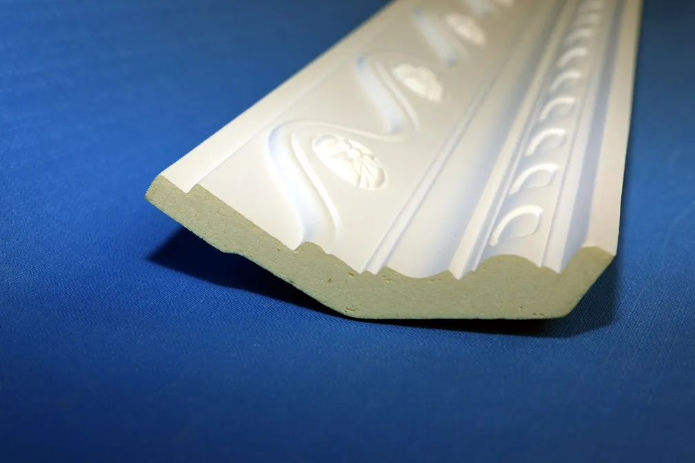 Traditional designs eco-friendly green material decoration PU crown mouldings cornice trim