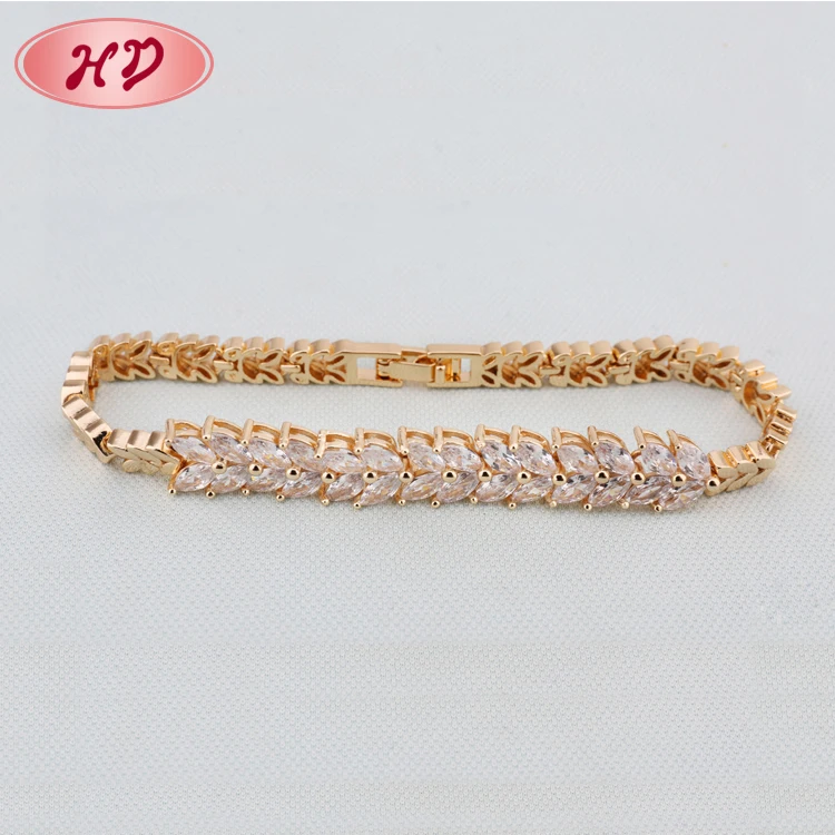 New bracelets et bracelets  Models Petals Shape Zircon Women Yellow Gold Hand Chain fashion jewelry bracelet for women