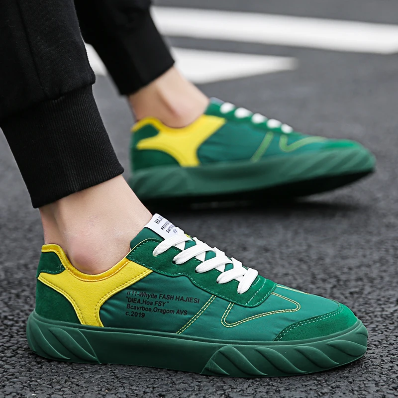 
China Wholesale Fashion Outdoor High Top Yellow Black Sneakers Casual Walking Canvas Shoe for Men 