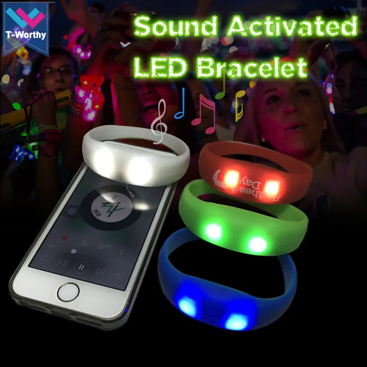 Unisex Sound Controlled LED Light Up Bangle Promotion Silicone LED Bracelet For Festival Party