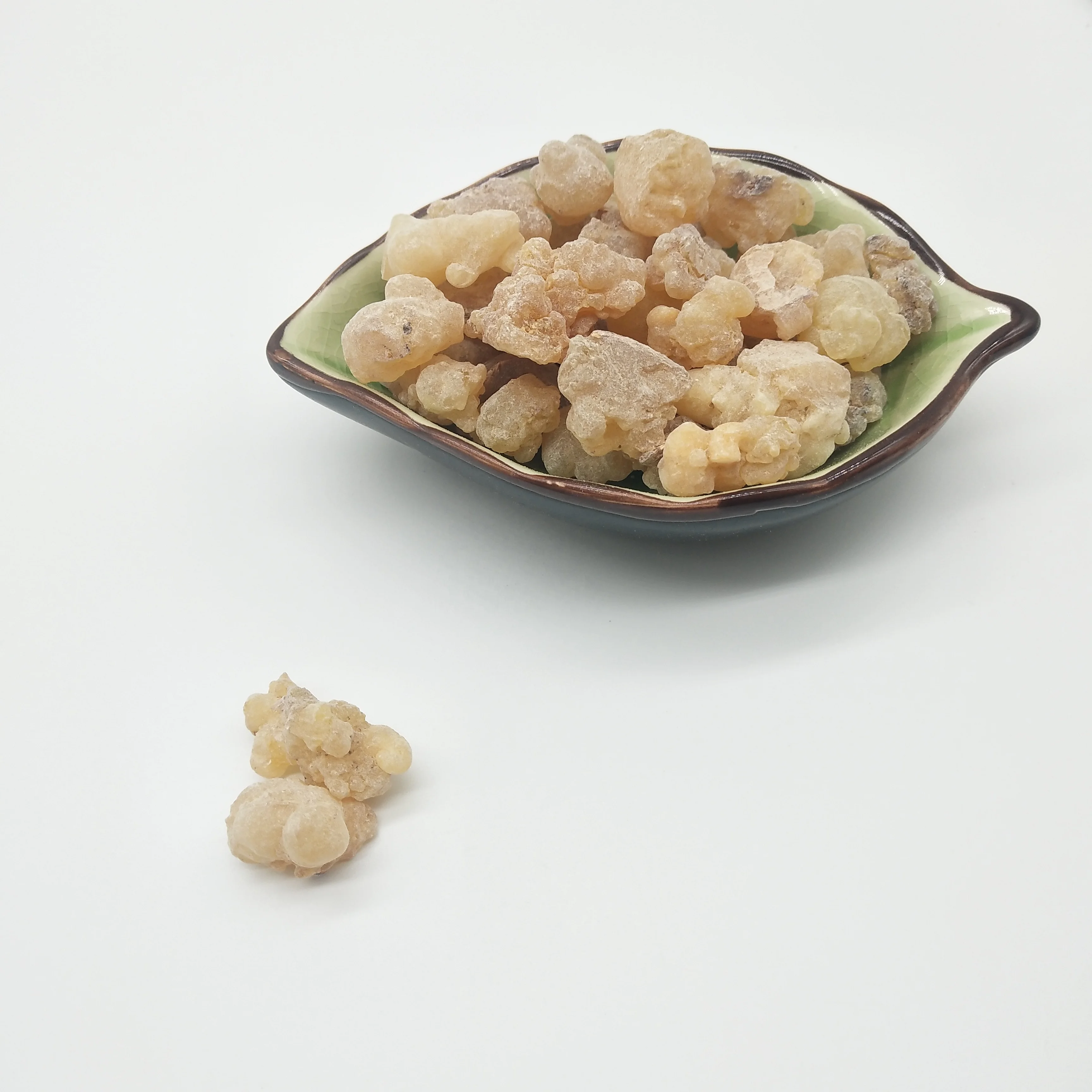 
8002 Ruxiang Wholesale Price Top Grade Oman frankincense 