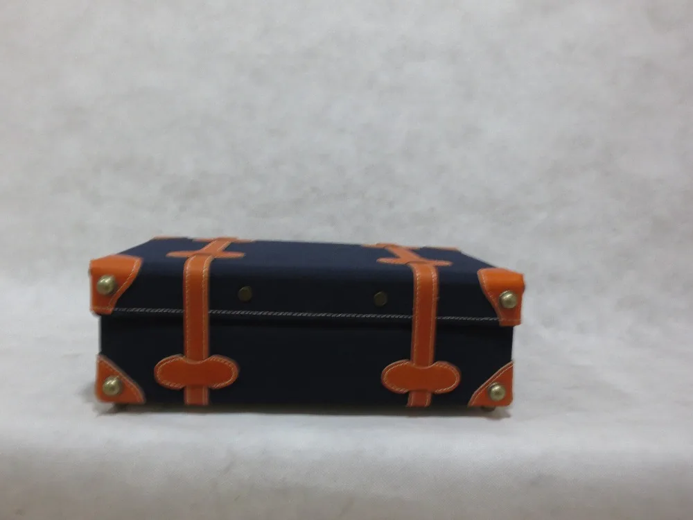 Best sale Antique canvas material vintage style old fashioned hand-made wooden suitcase