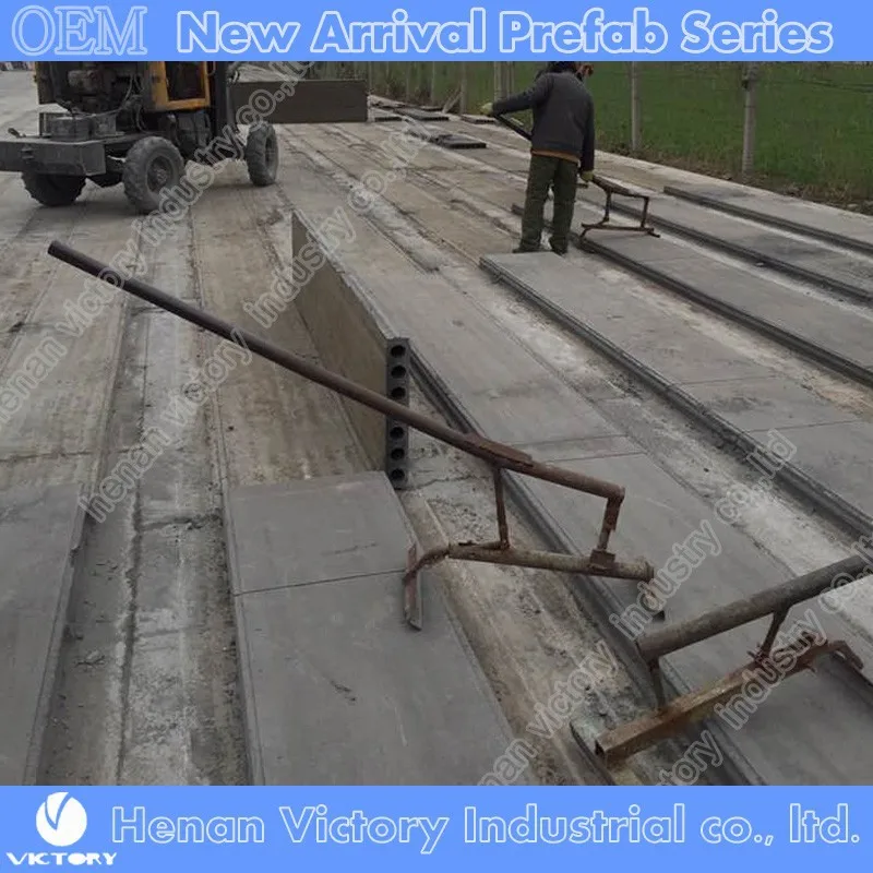 blue Precast Hollow Core Slab Extrusion Machine Lightweight Concrete Wall Panel Making Machine