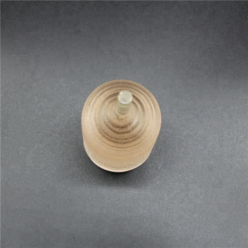 Terbium Gallium Garnet  (TGG) magneto optical single crystal for electric devices