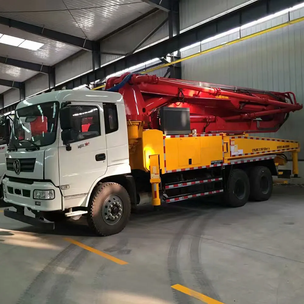 Factory price concrete pump truck dimensions Concrete cantilever pump truck truck mounted concrete pump